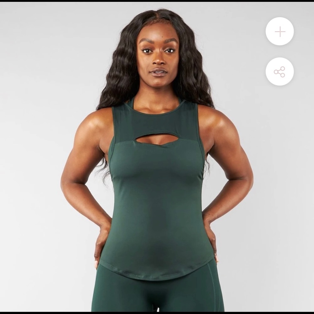 Brand New Buff Bunny Botanical Top